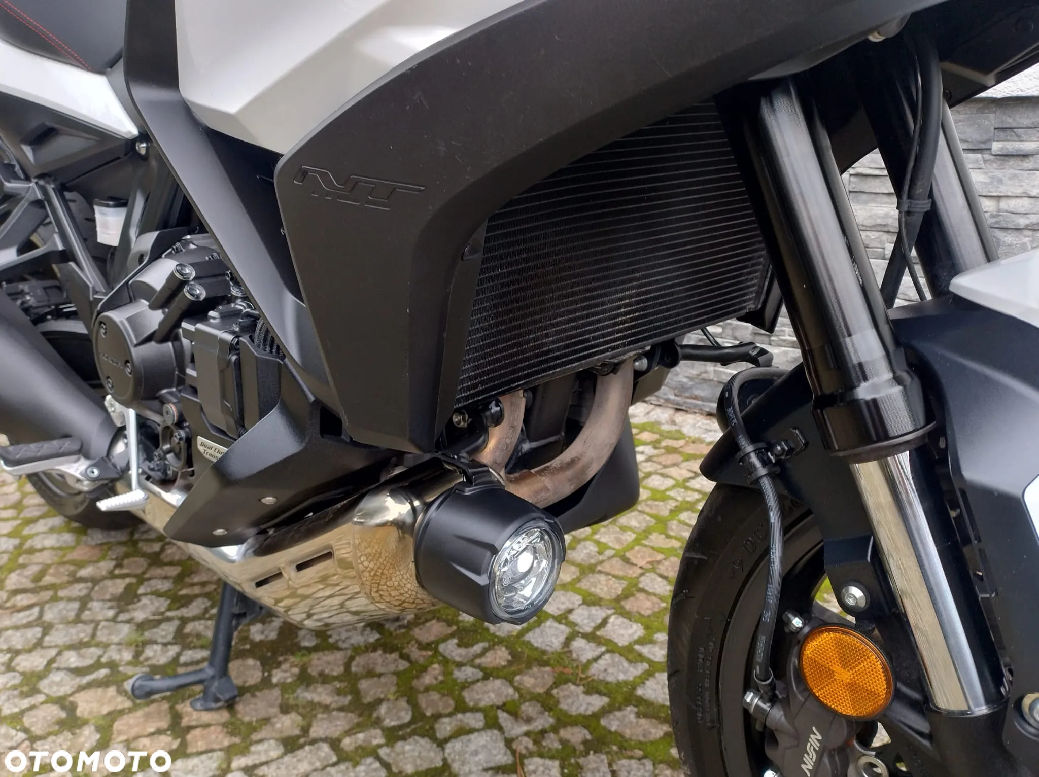 Honda NT - 11