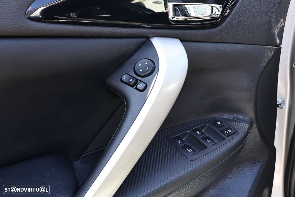 Mitsubishi Eclipse Cross 2.4 PHEV eMotion - 20