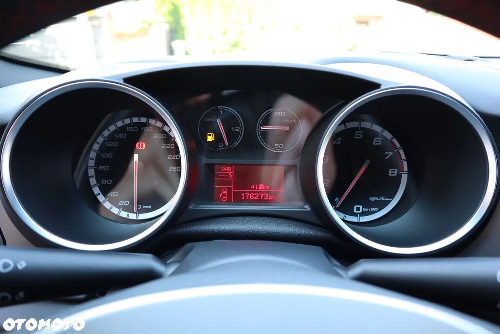 Alfa Romeo Giulietta 1.4 TB Distinctive - 16