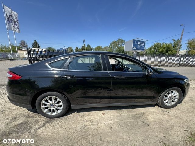 Ford Fusion - 6