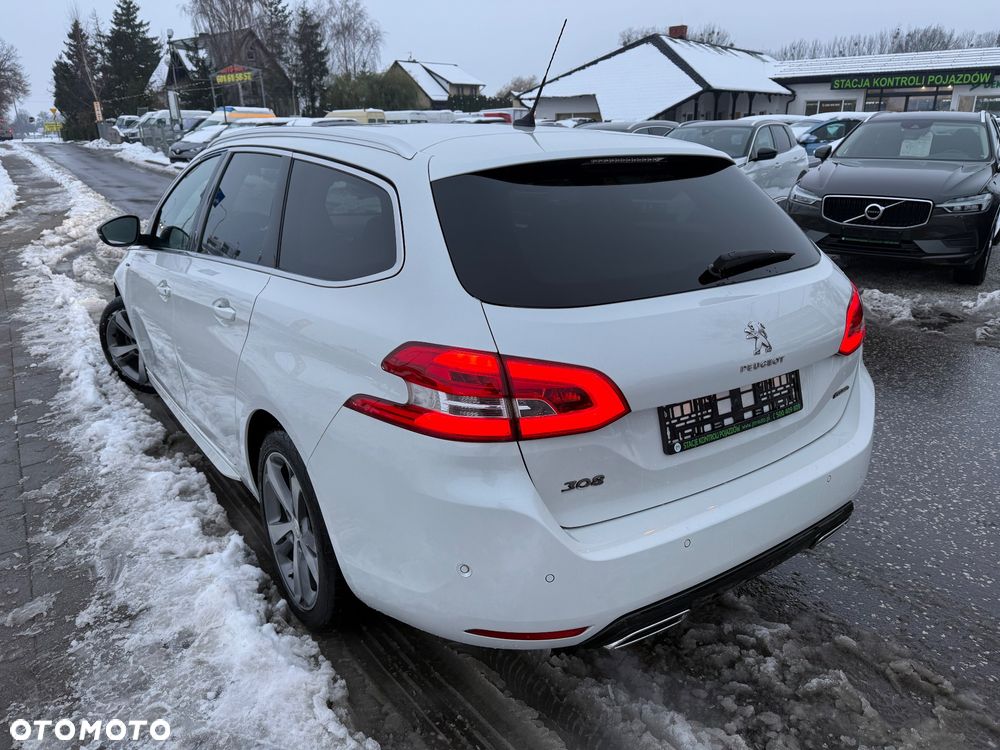 Peugeot 308 - 5
