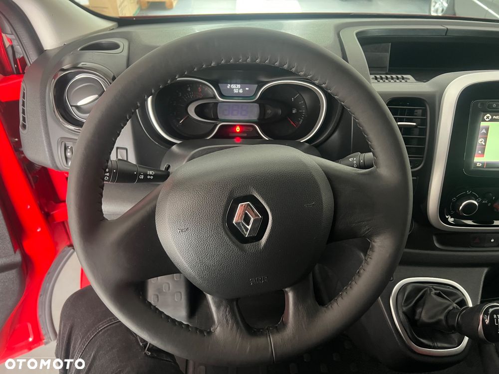 Renault Trafic - 19