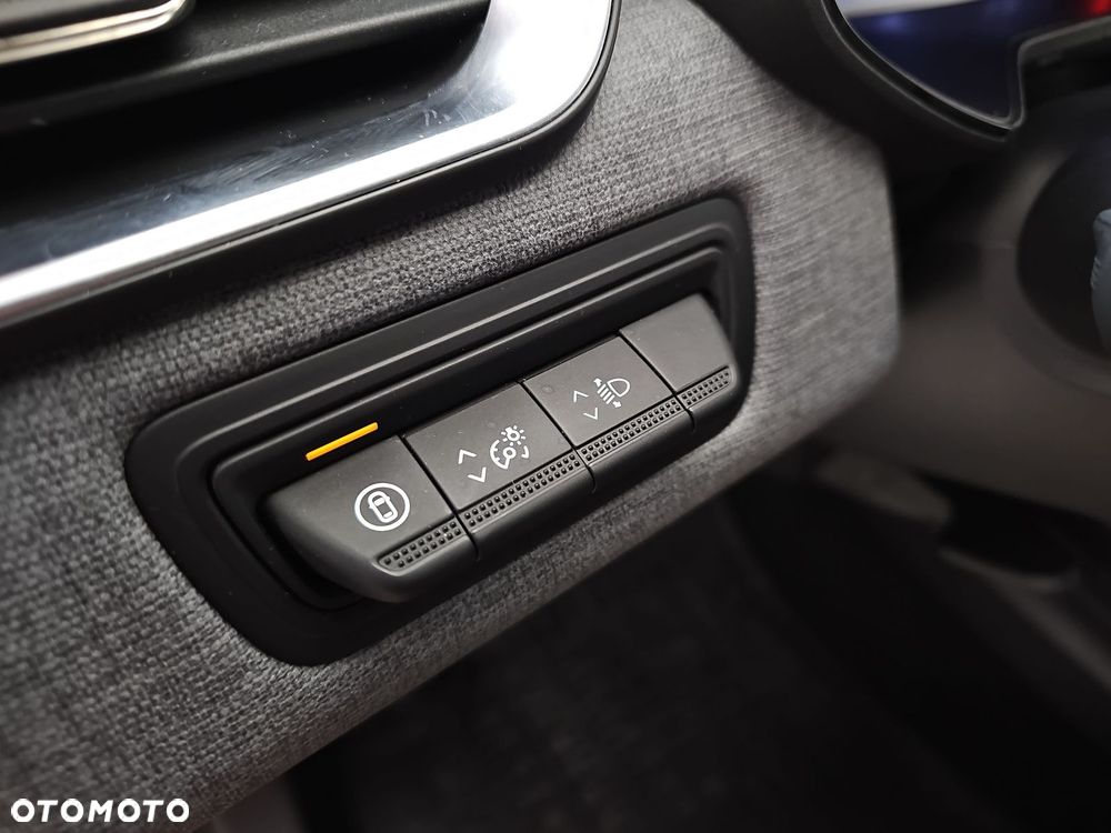 Renault Clio 1.0 TCe Evolution - 12