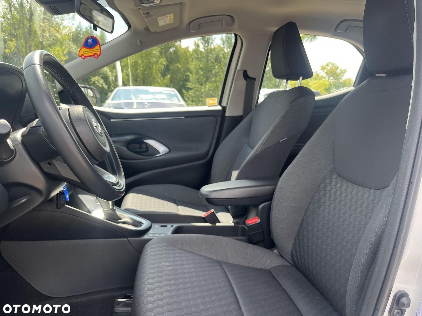 Toyota Yaris Hybrid 1.5 Comfort - 21