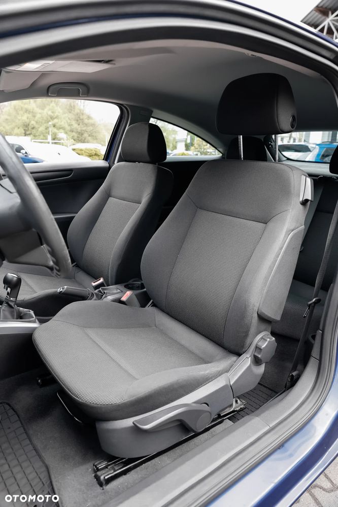Opel Astra 1.4 - 9