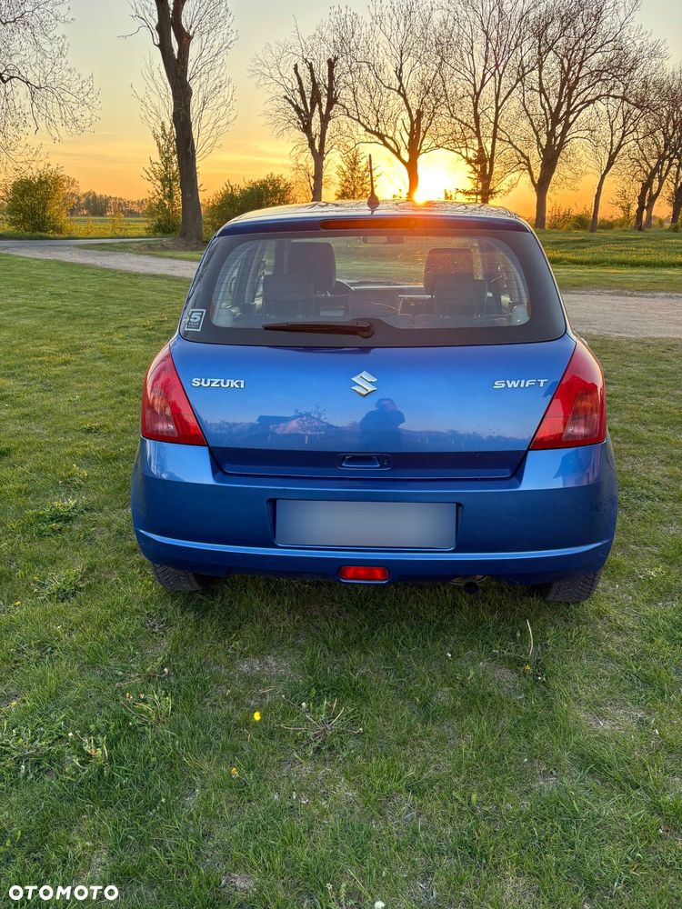 Suzuki Swift 1.3 Comfort - 12