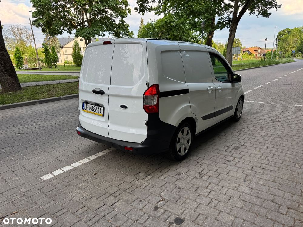 Ford Transit Connect - 3