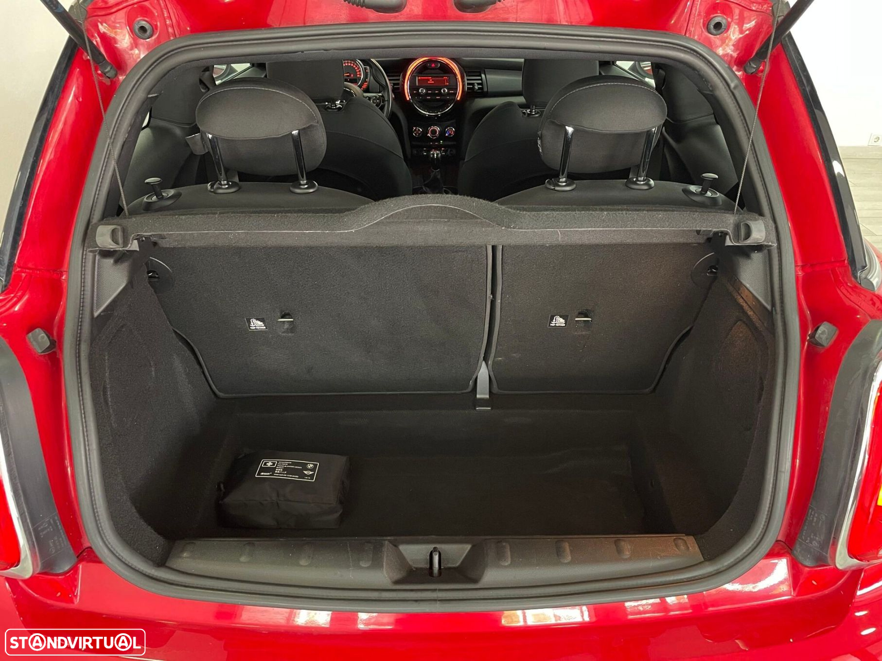 MINI 3 Portas Cooper D - 47