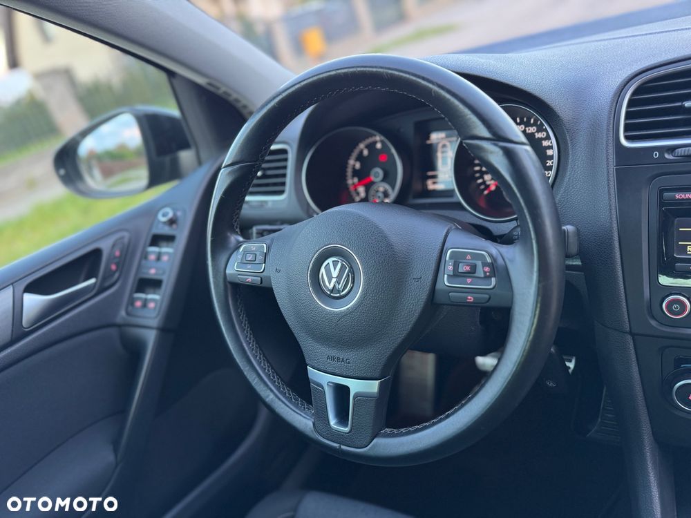 Volkswagen Golf 1.2 TSI Style - 30