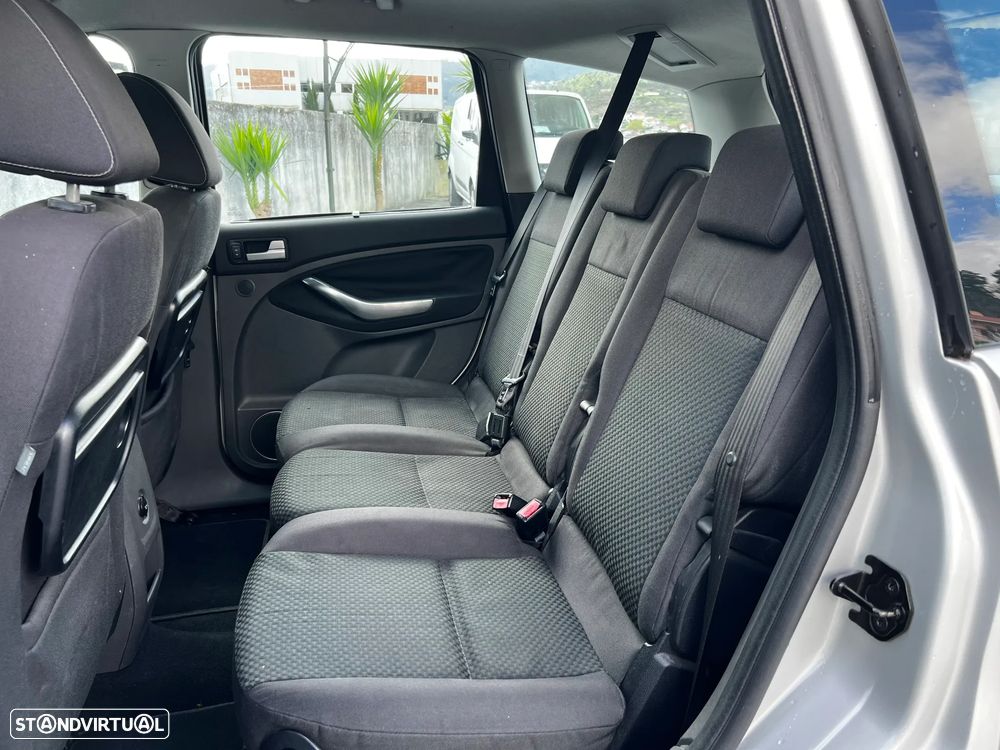 Ford C-Max 1.6 TDCi Titanium - 17