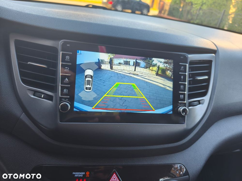 Hyundai Tucson 1.6 GDi 2WD Select - 11