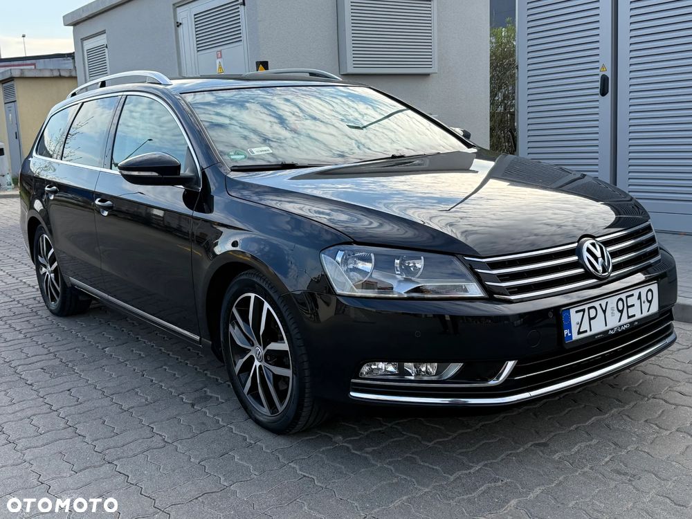 Volkswagen Passat - 12
