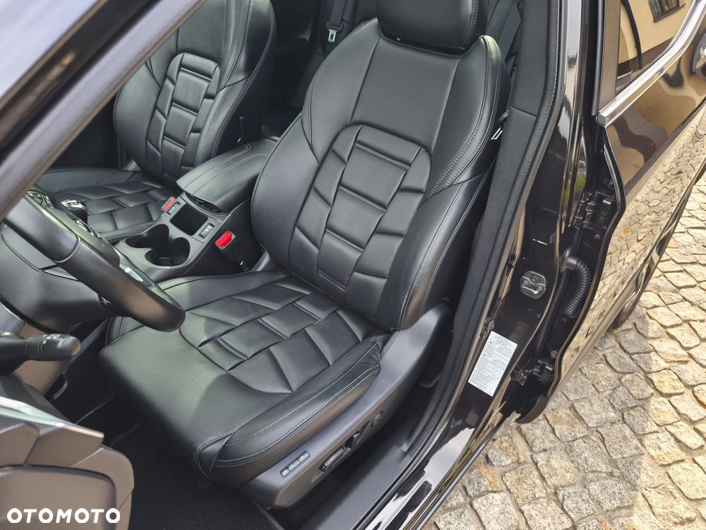 Nissan Qashqai 1.3 DIG-T Tekna+ - 24