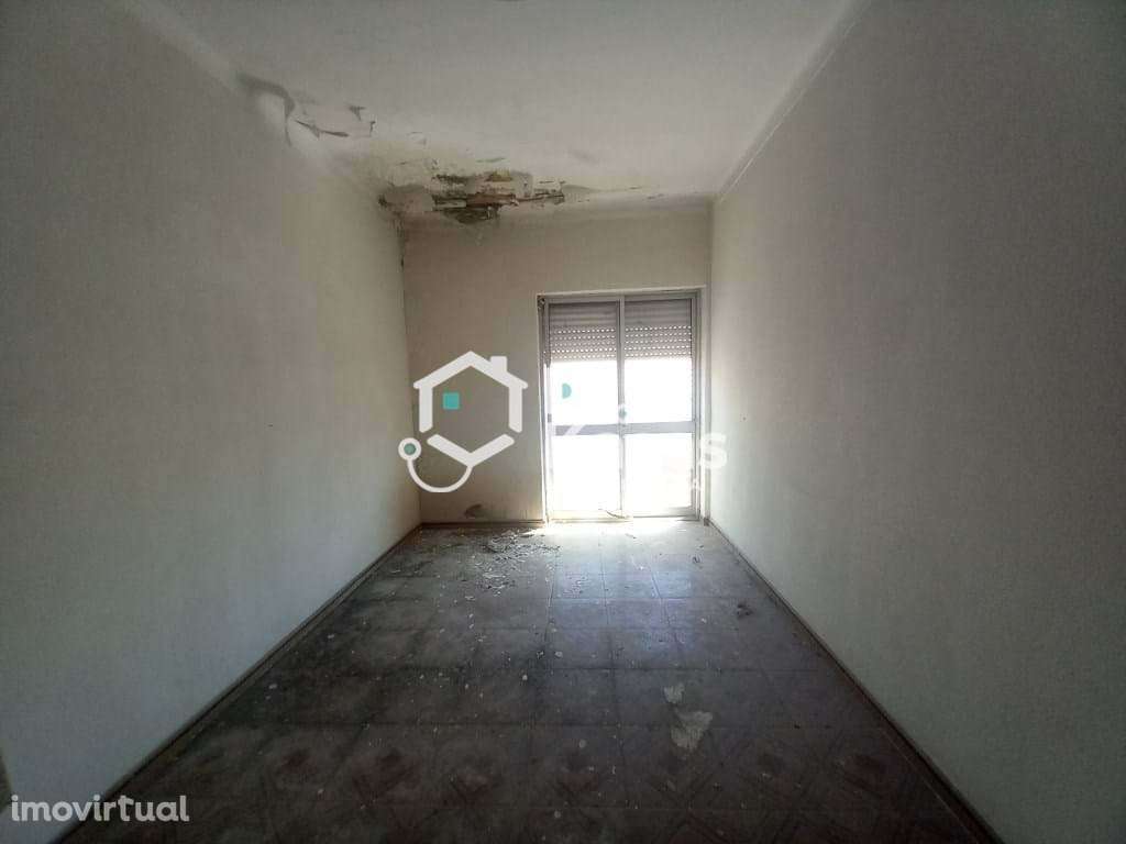 Apartamento T1 com Varanda na Baixa da Banheira - Grande imagem: 5/20