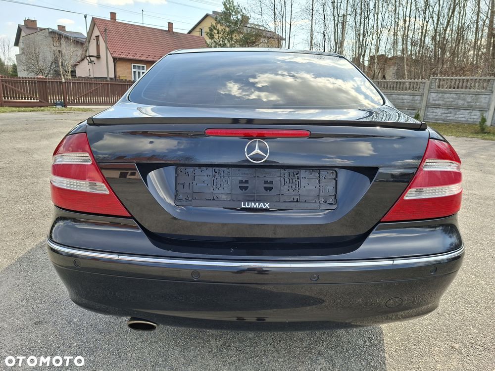 Mercedes-Benz CLK - 5