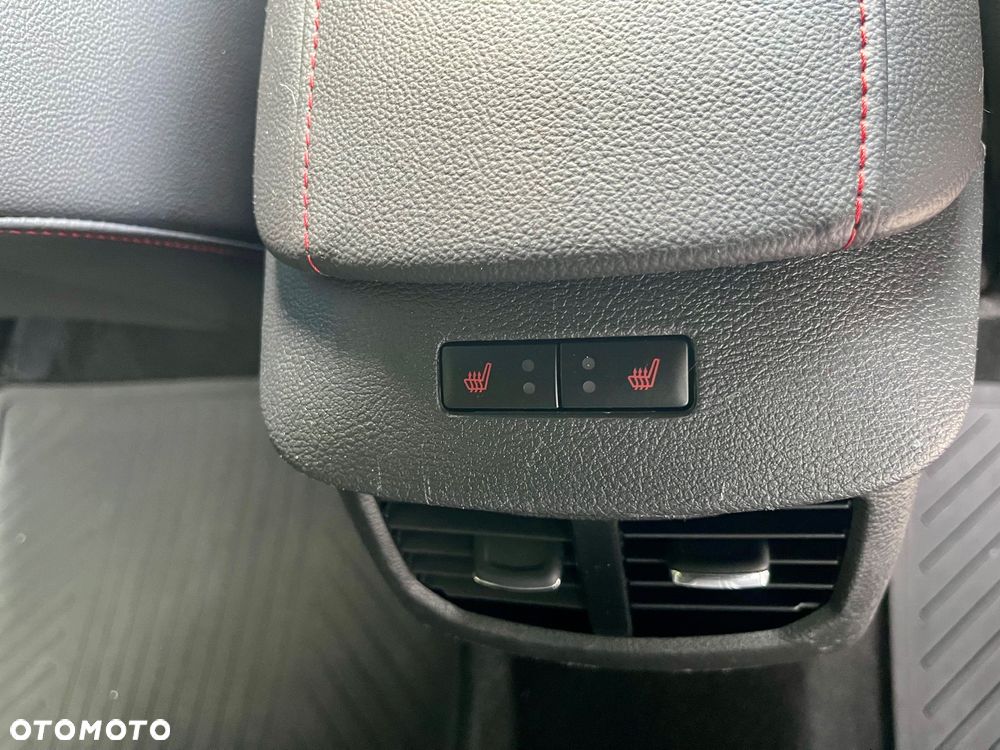 Ford Mondeo SW 2.0 Hybrid ST-Line Plus - 18