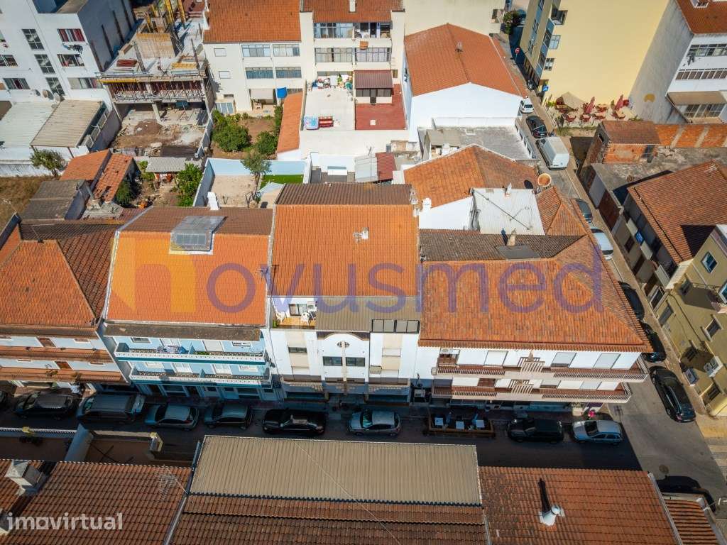Loja / Espaço Comercial no Centro de São Bartolomeu de Messines, Si... - Grande imagem: 5/11
