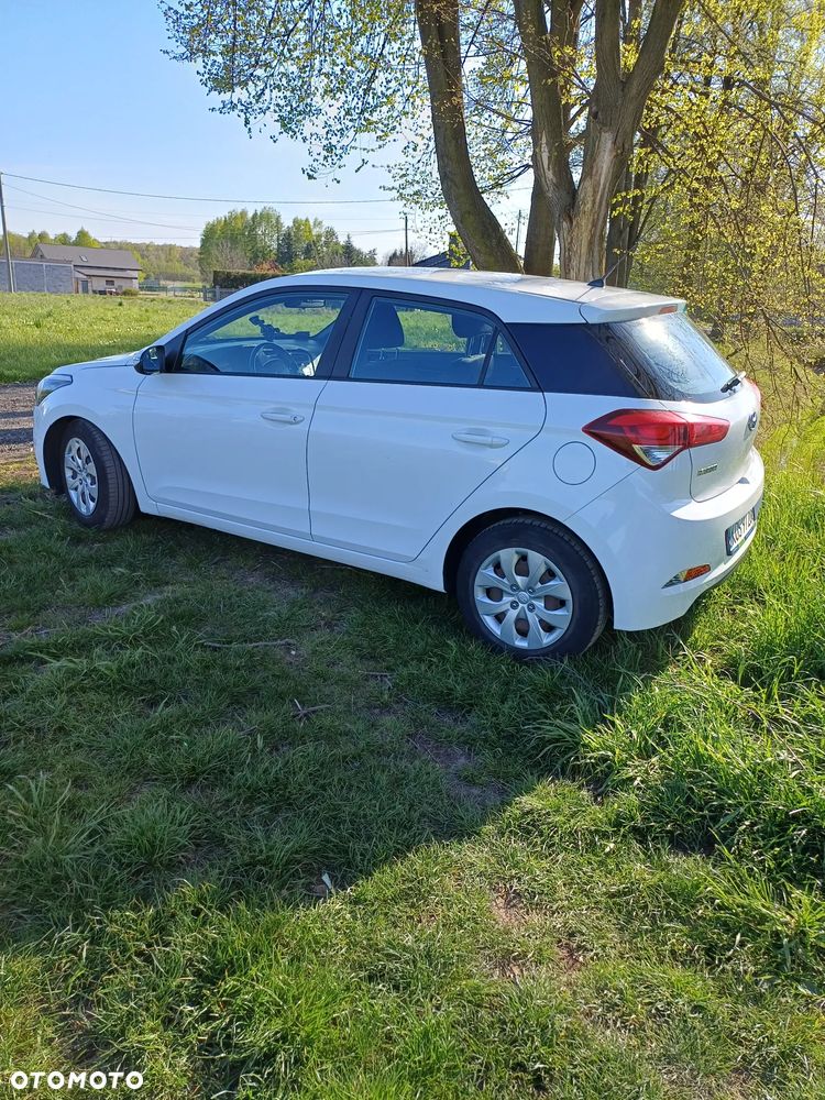 Hyundai i20 1.2 Classic Plus - 4