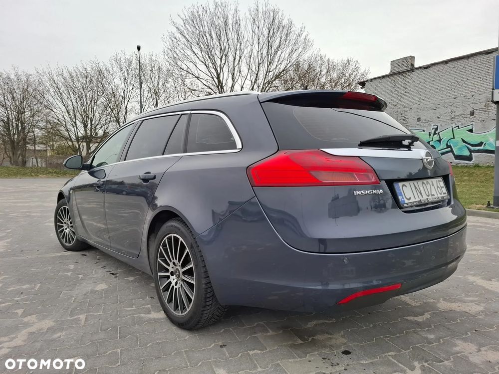 Opel Insignia 1.8 - 7