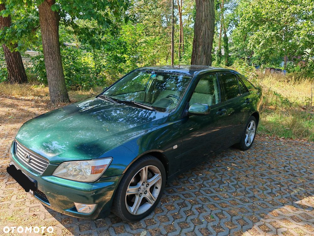 Lexus IS - 3