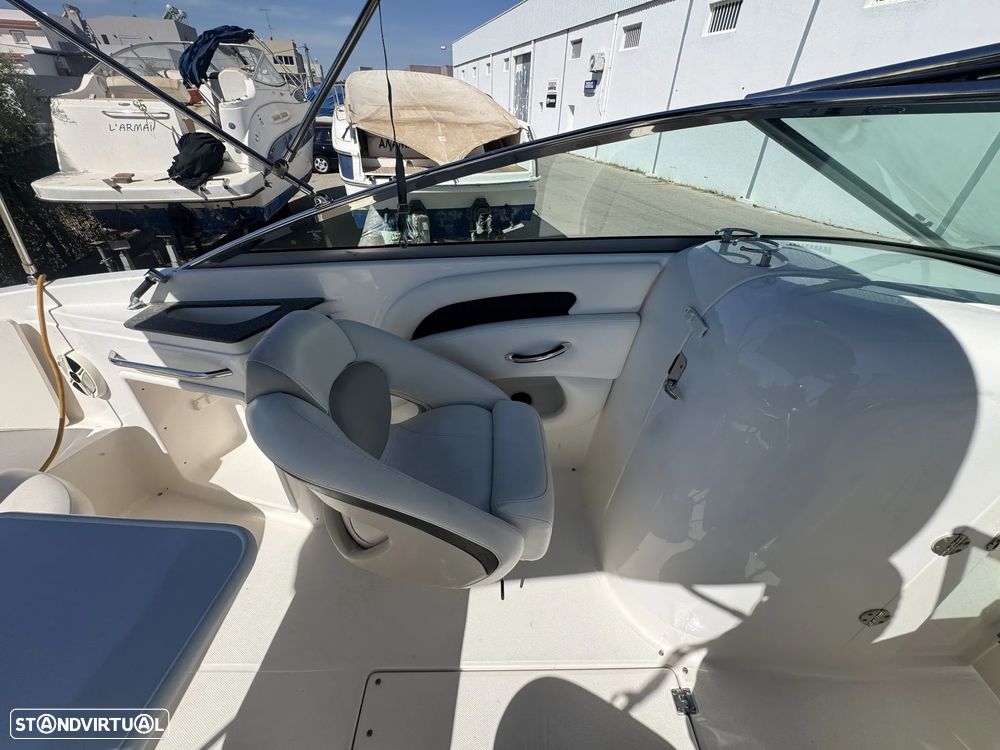 Chaparral 236 Sunesta - 15