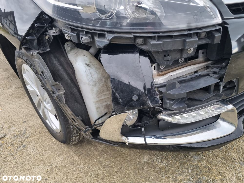 Renault Scenic - 11