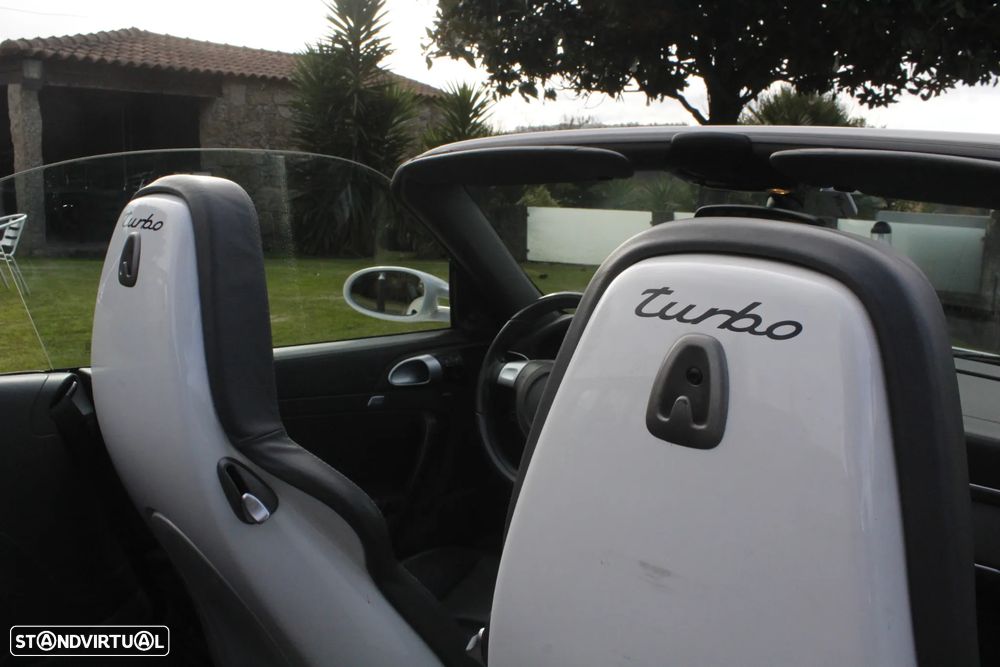 Porsche 911 (997) Turbo Cabriolet - 26