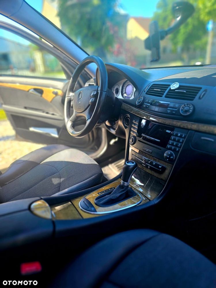 Mercedes-Benz Klasa E 200 Kompressor Automatik Avantgarde - 6