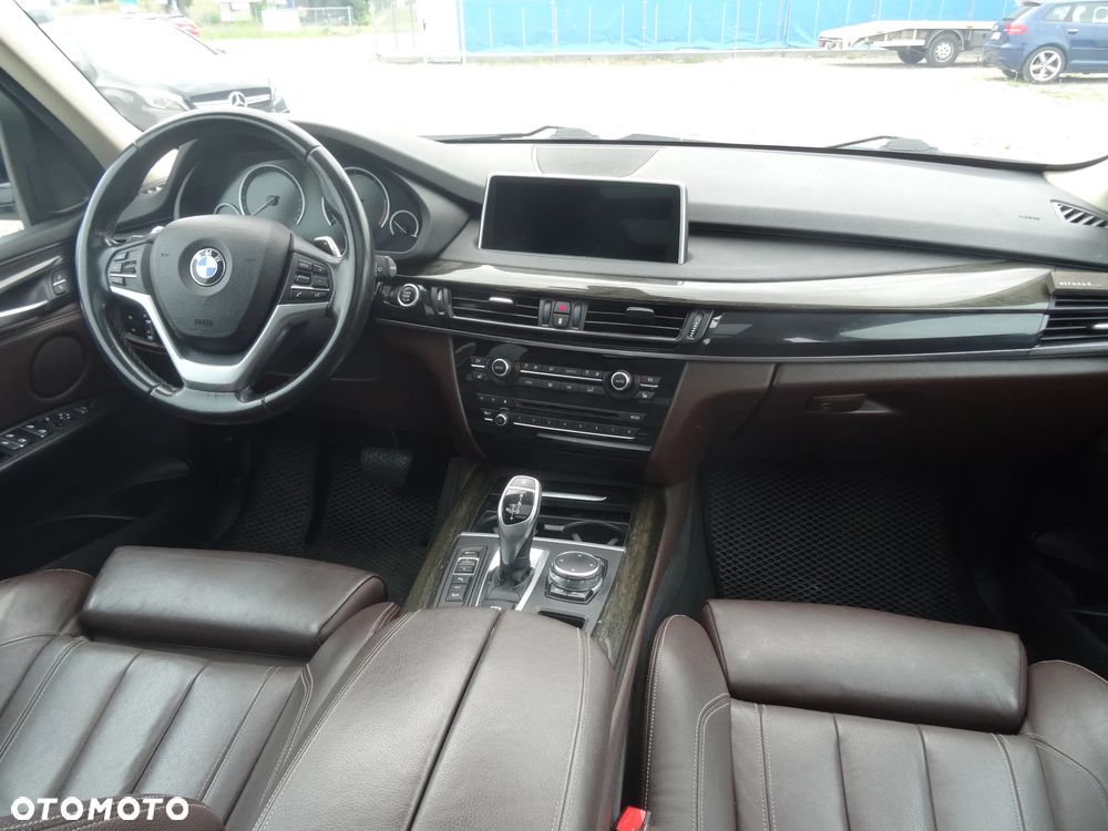 BMW X5 - 16