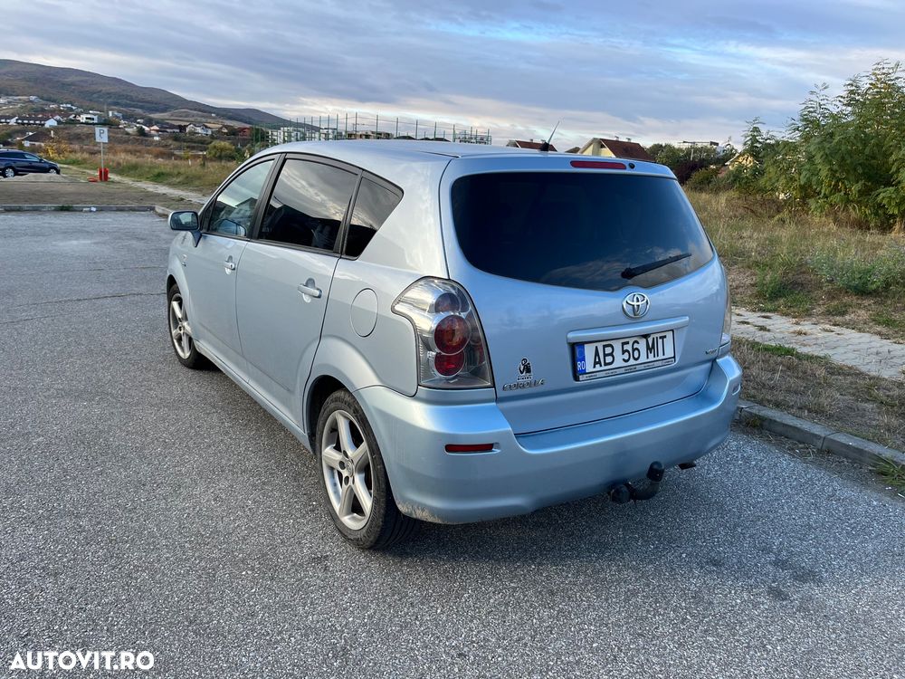 Toyota Corolla Verso 2006 photo 4