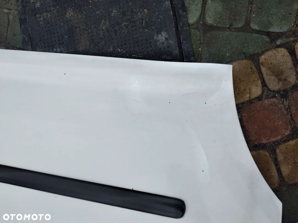 Drzwi prawe VW CADDY 04-10 - 2