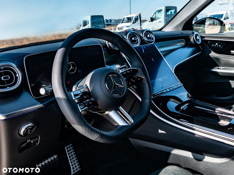 Mercedes-Benz GLC - 8