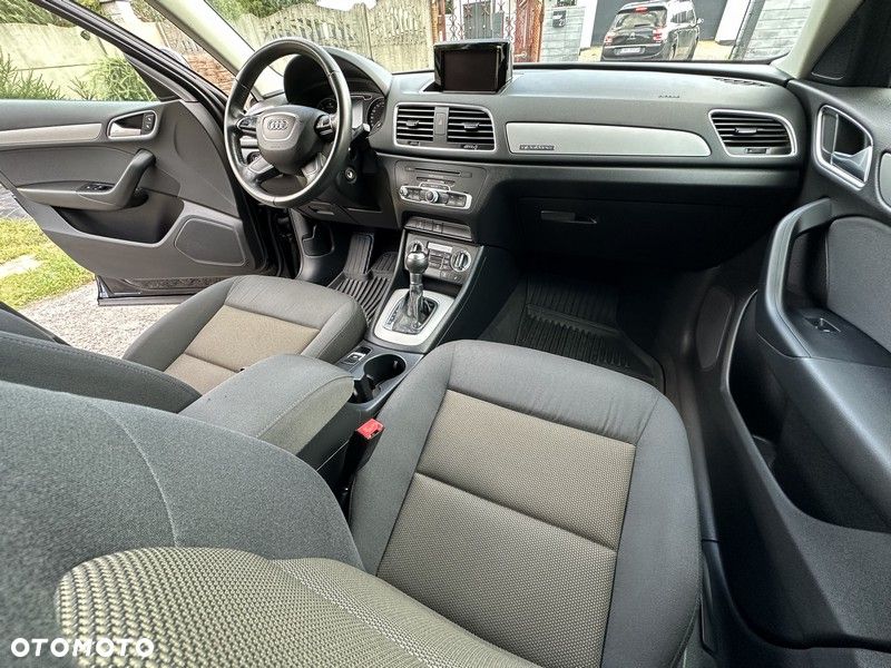 Audi Q3 - 22