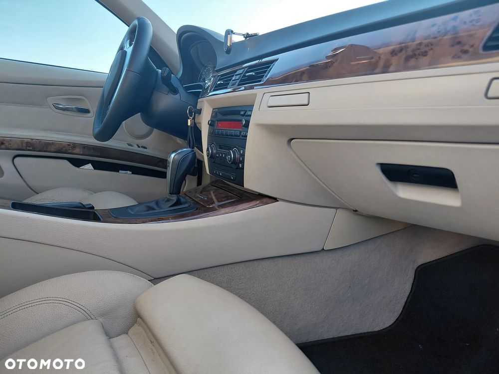 BMW Seria 3 - 11