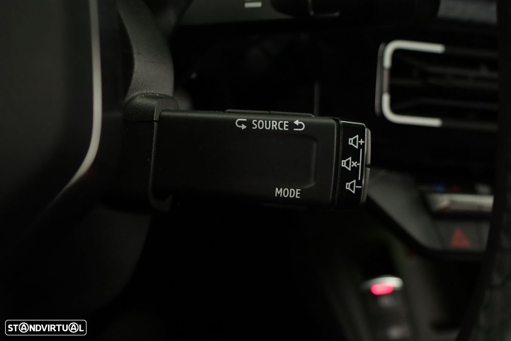 Renault 5 E-Tech 52 kWh Techno Autonomia Conforto - 19