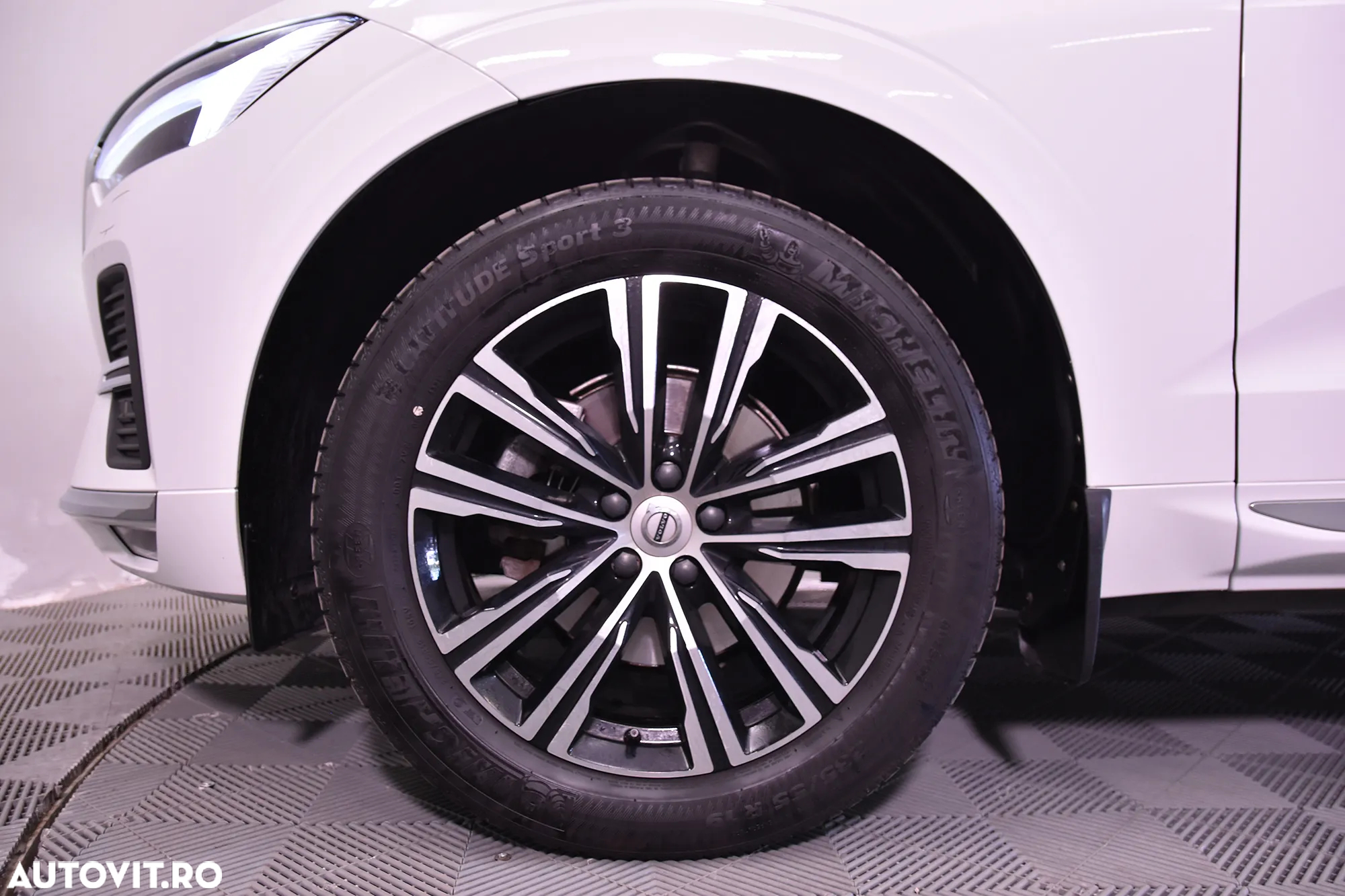 Volvo XC 60 - 13
