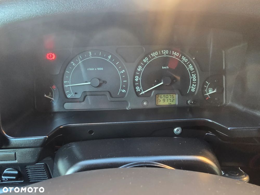 Land Rover Discovery - 10