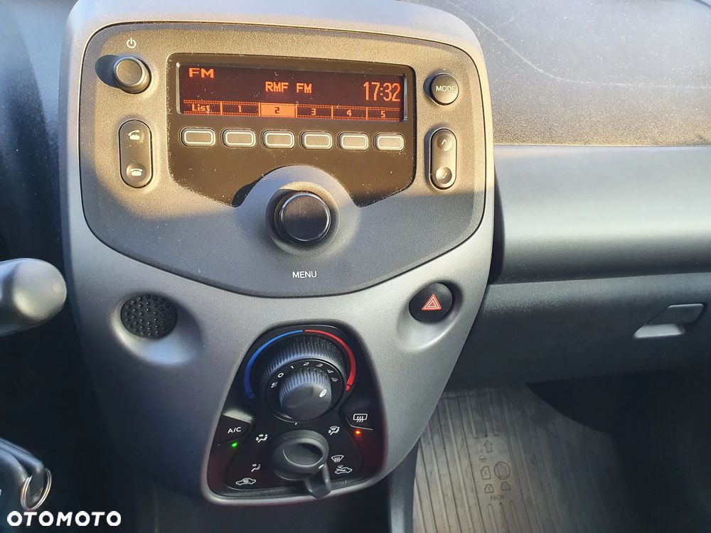 Toyota Aygo - 16