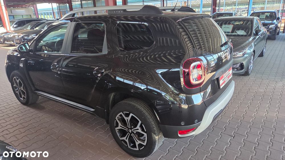 Dacia Duster 1.6 SCe Laureate S&S - 11
