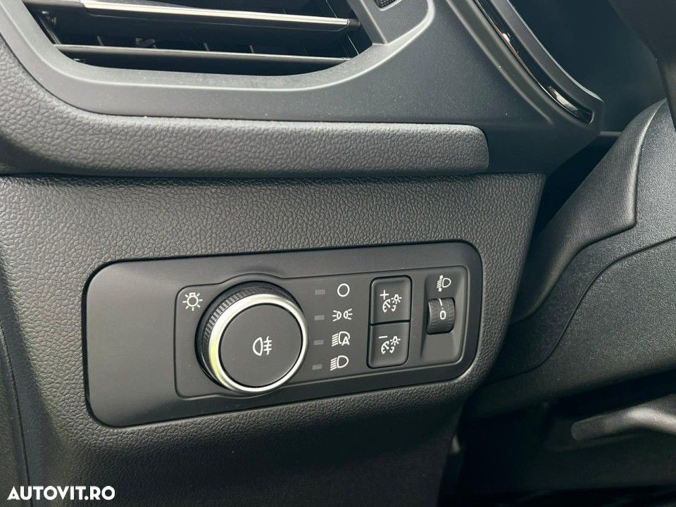 Ford Kuga - 18