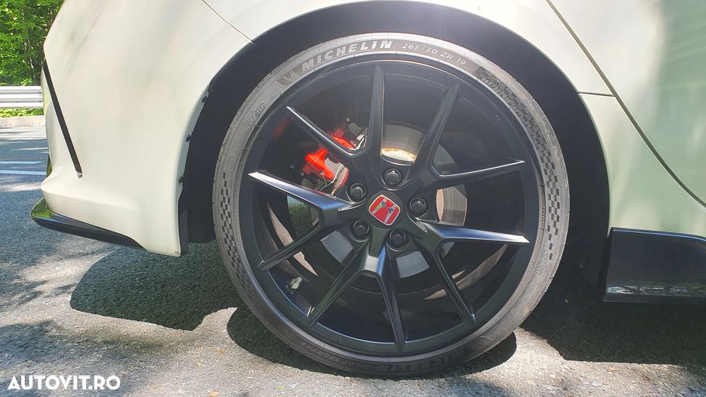 Honda Civic 2.0 VTEC Turbo Type R - 27