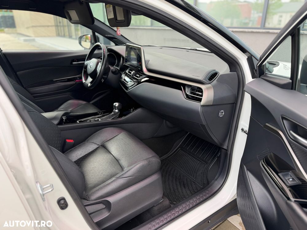 Toyota C-HR Business-Edition - 30