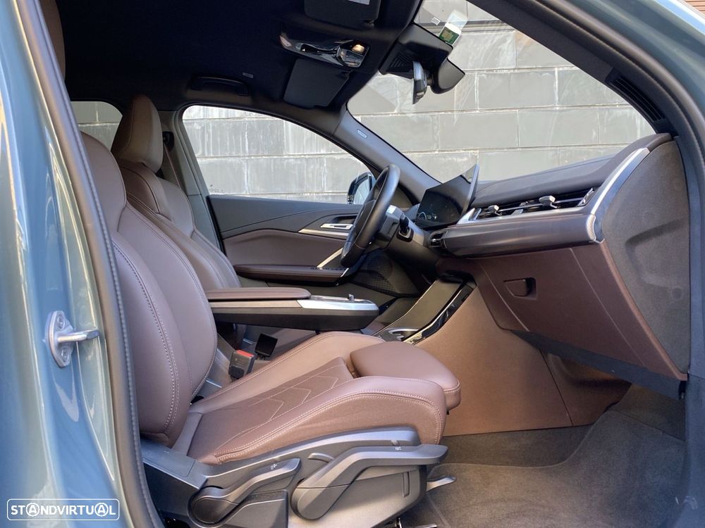 BMW iX2 eDrive20 Pack Desportivo M Pro - 18