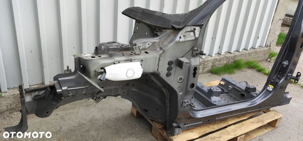 ćwiartka podłużnica lewa przednia słupek a b LAND ROVER DISCOVERY SPORT 550 - 2