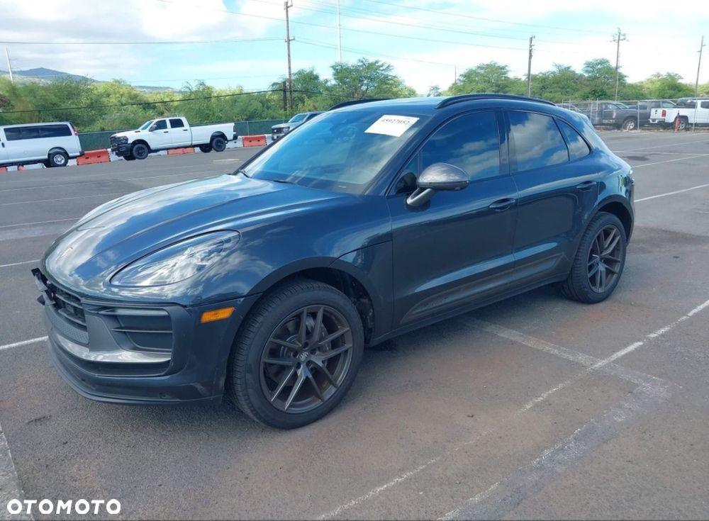 Porsche Macan - 4