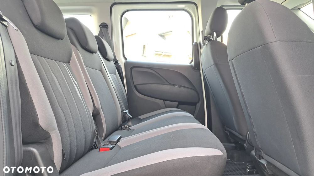 Fiat Doblo - 17