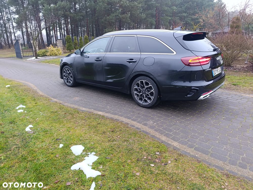 Kia Ceed 1.5 T-GDI DCT7 OPF GT Line - 24