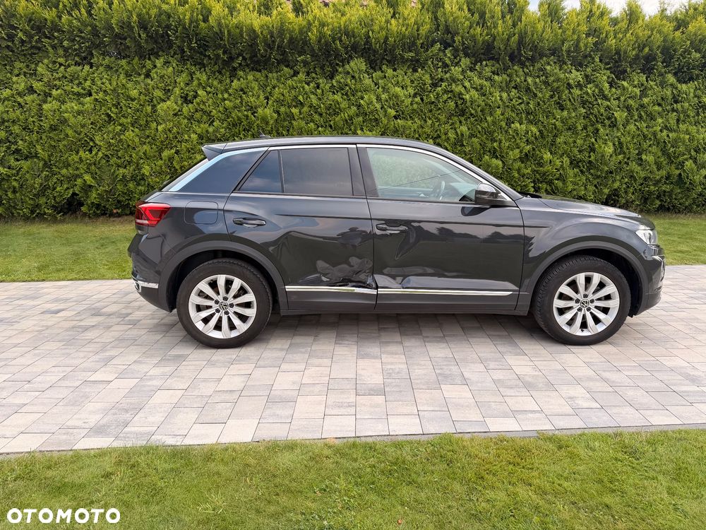 Volkswagen T-Roc - 9
