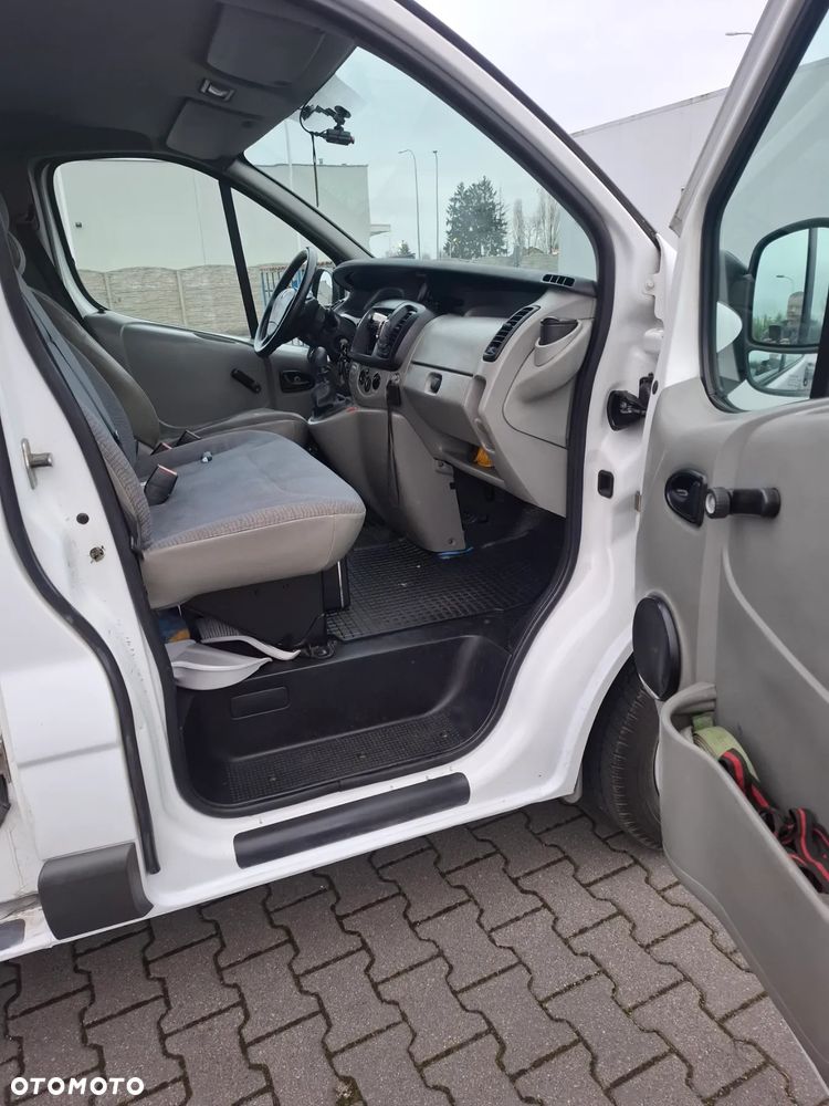 Renault Trafic L2H1 - 4