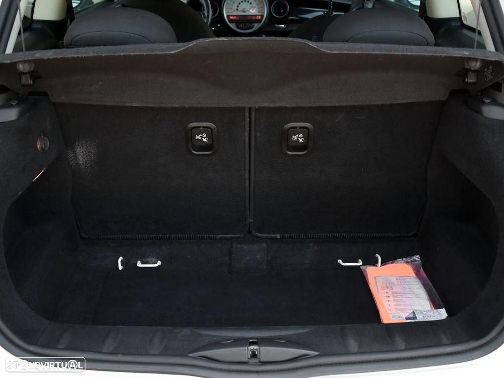 MINI 3 Portas Cooper S - 14
